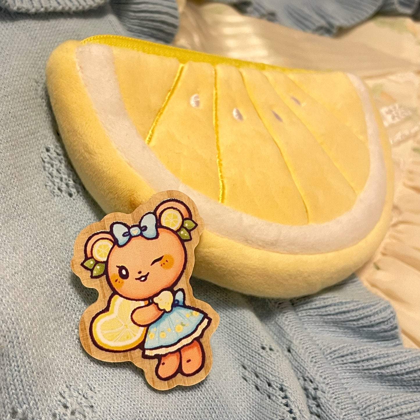 Dreaming Heart 💛 Lemon Bearlita Wooden Pin